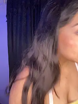 Sophie  Carter  online show from February 8, 2026, 11:13 pm