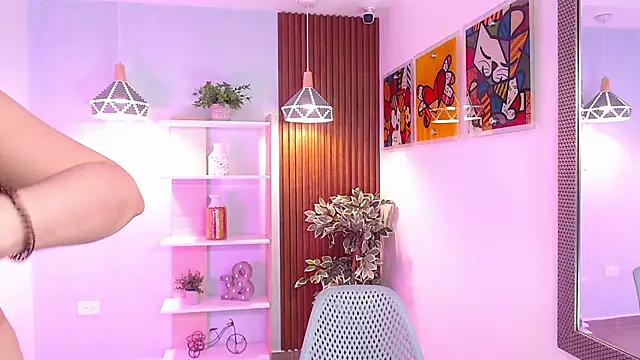 Dalila Sky online show from February 10, 2026, 6:07 pm