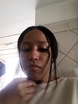 devi black13  online show from December 25, 2024, 4:32 pm