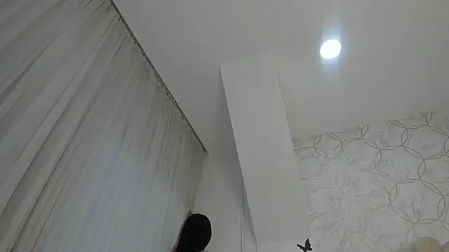 Snapshot of Foxy200__ chatting on March 10, 2025, 11:06 pm Foxy200 online show from March 10, 2025, 11:06 pm