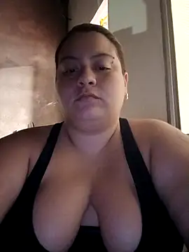 carola hotwife online show from September 27, 2025, 11:00 pm