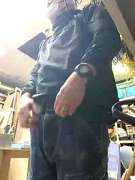 da--------i online show from February 19, 2025, 6:44 am