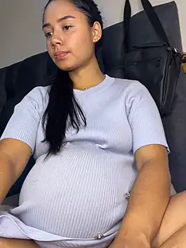  Luana online show from February 24, 2026, 2:23 am