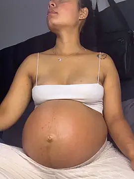  Luana online show from February 28, 2026, 1:38 am