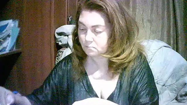 Madame-Butterfly online show from November 16, 2025, 7:07 pm