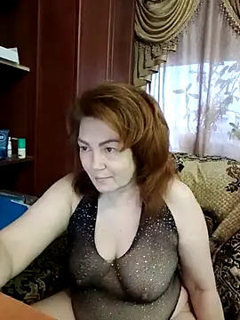 Snapshot of Madame-Butterfly chatting on March 9, 2025, 1:35 am Madame-Butterfly online show from March 9, 2025, 1:35 am