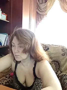 Snapshot of Madame-Butterfly chatting on March 23, 2025, 6:26 am Madame-Butterfly online show from March 23, 2025, 6:26 am