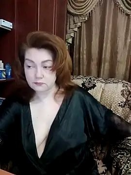 Snapshot of Madame-Butterfly chatting on February 20, 2025, 11:21 pm Madame-Butterfly online show from February 20, 2025, 11:21 pm