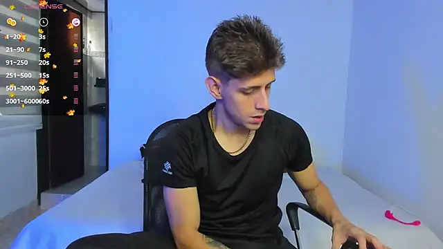 Snapshot of Jasperjoness chatting on November 26, 2025, 12:16 pm Jasperjoness online show from November 26, 2025, 12:16 pm