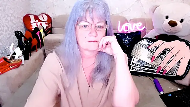Snapshot of SiberiabBerry chatting on April 30, 2026, 12:06 am SiberiabBerry online show from April 30, 2026, 12:06 am