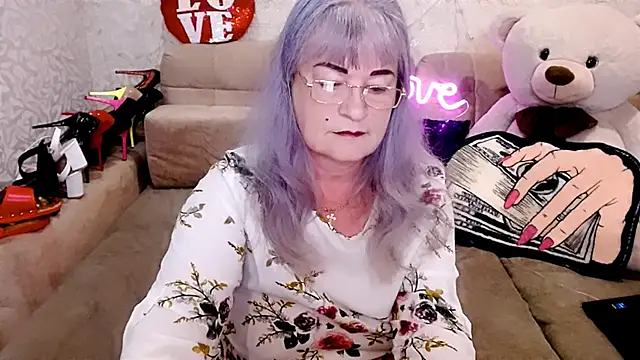 Snapshot of SiberiabBerry chatting on May 26, 2026, 8:40 pm SiberiabBerry online show from May 26, 2026, 8:40 pm
