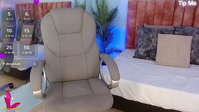 violeta leon online show from March 10, 2026, 2:59 am