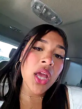 Snapshot of Mariangel_11 chatting on October 13, 2025, 3:57 pm Mariangel 11 online show from October 13, 2025, 3:57 pm