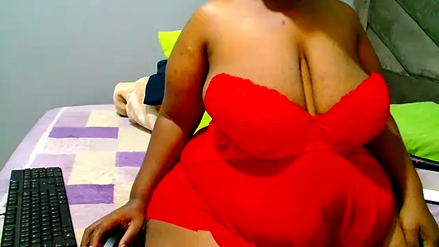 Snapshot of Hips2seyy86 chatting on October 16, 2025, 9:34 pm Hips2seyy86 online show from October 16, 2025, 9:34 pm