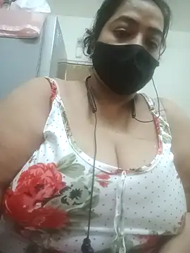 zeepe19 online show from April 13, 2026, 8:07 am