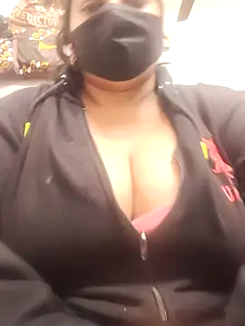 zeepe19 online show from January 5, 2026, 5:38 pm