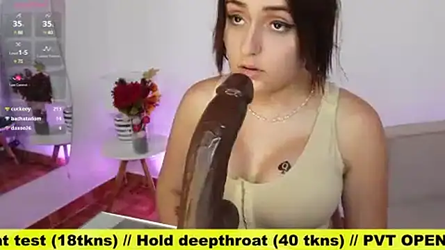 Snapshot of Bonnypetite- chatting on March 16, 2025, 6:55 pm Bonnypetite- online show from March 16, 2025, 6:55 pm