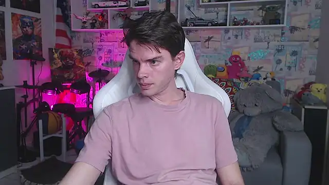 Mike Burn online show from March 2, 2025, 2:04 pm