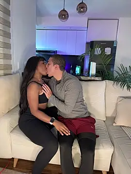 tiana nave online show from November 4, 2025, 11:36 am