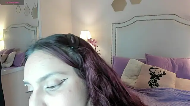 KIMAPRIL online show from October 16, 2025, 7:55 pm