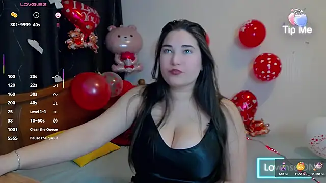 Snapshot of Lillianhot68 chatting on February 15, 2025, 12:11 pm Lillianhot68 online show from February 15, 2025, 12:11 pm