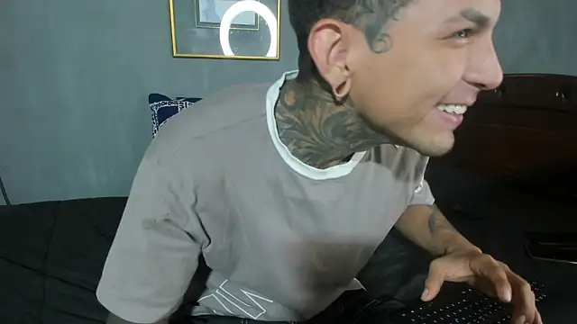 Travistanner 28 online show from February 23, 2026, 3:01 pm