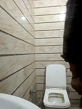 weeif online show from March 16, 2025, 9:37 pm