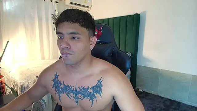 Snapshot of man_dur07 chatting on November 26, 2025, 8:20 pm man dur07 online show from November 26, 2025, 8:20 pm