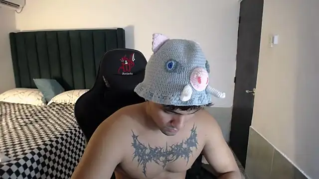 Snapshot of man_dur07 chatting on November 1, 2025, 8:36 pm man dur07 online show from November 1, 2025, 8:36 pm