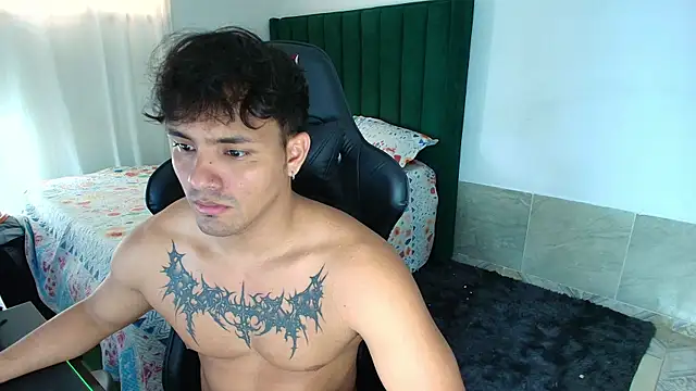 Snapshot of man_dur07 chatting on April 15, 2026, 7:51 pm man dur07 online show from April 15, 2026, 7:51 pm