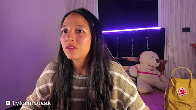 Valery wang online show from September 22, 2025, 12:22 pm