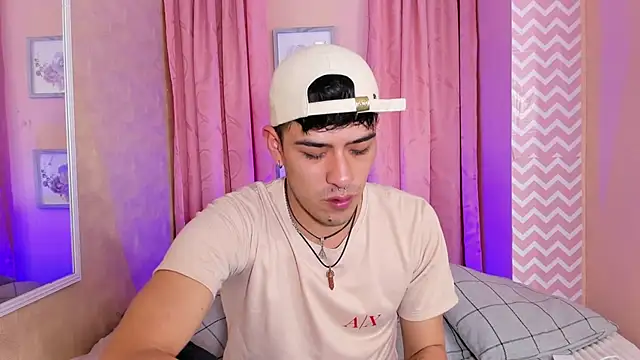 Ryan Clark  online show from December 26, 2024, 8:21 pm