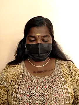 Snapshot of sulekha-mallu chatting on October 2, 2025, 4:38 am sulekha-mallu online show from October 2, 2025, 4:38 am