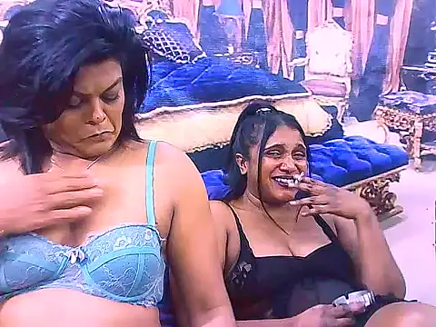 Snapshot of indianCherryPie chatting on November 28, 2025, 10:04 am indianCherryPie online show from November 28, 2025, 10:04 am