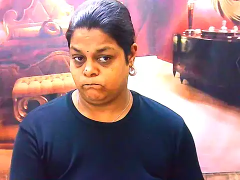 indianCherryPie online show from May 26, 2026, 5:05 am