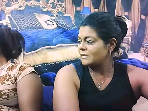 Snapshot of indianCherryPie chatting on November 27, 2025, 7:03 pm indianCherryPie online show from November 27, 2025, 7:03 pm