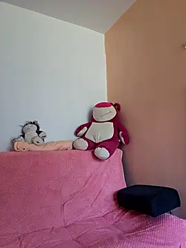 Snapshot of Selena_blake chatting on February 20, 2025, 8:14 pm Selena blake online show from February 20, 2025, 8:14 pm