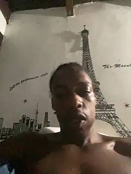 Snapshot of LarryCollin chatting on February 28, 2025, 6:21 am LarryCollin online show from February 28, 2025, 6:21 am