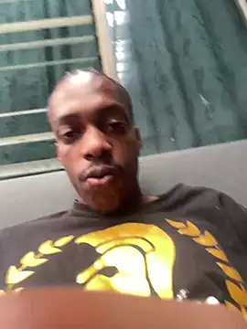 Snapshot of LarryCollin chatting on March 15, 2025, 9:16 pm LarryCollin online show from March 15, 2025, 9:16 pm