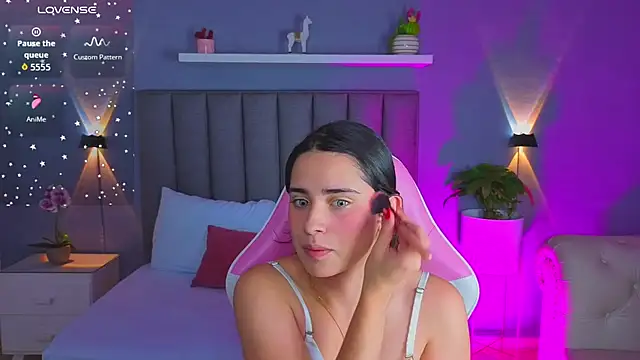 angelica dymond online show from November 27, 2025, 12:05 pm