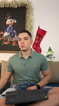 Snapshot of CHIRS_MORGANS chatting on December 18, 2024, 11:30 pm CHIRS MORGANS online show from December 18, 2024, 11:30 pm