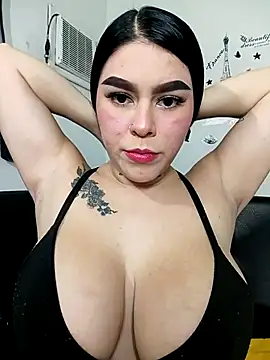 Snapshot of BigTits_Kitty chatting on September 28, 2025, 6:53 am BigTits Kitty online show from September 28, 2025, 6:53 am