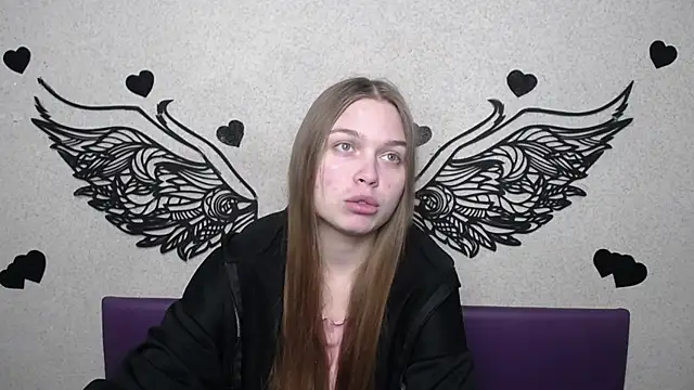 Snapshot of LaraPika chatting on February 8, 2026, 6:05 pm LaraPika online show from February 8, 2026, 6:05 pm