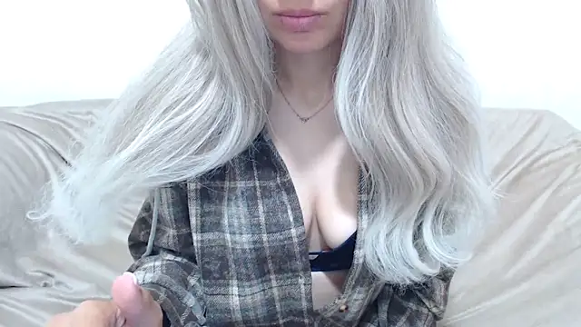 kitty Rose  online show from May 15, 2026, 1:58 am