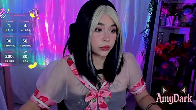 Snapshot of _AmyDark chatting on September 19, 2025, 5:39 pm AmyDark online show from September 19, 2025, 5:39 pm