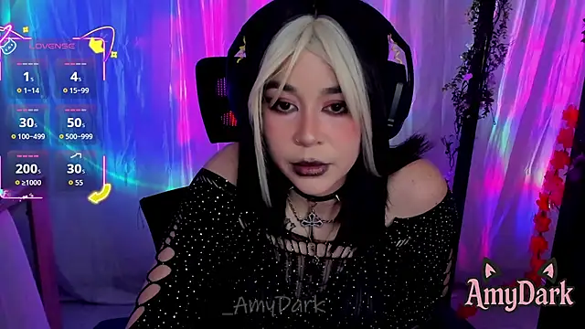 Snapshot of _AmyDark chatting on September 16, 2025, 9:27 pm AmyDark online show from September 16, 2025, 9:27 pm