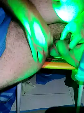 Leocesar37 online show from April 8, 2026, 5:09 am