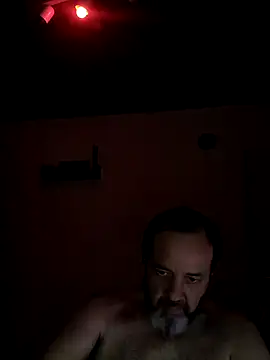 Leocesar37 online show from October 26, 2025, 4:02 am