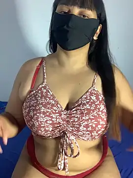Snapshot of Jeroliee_viyana chatting on June 21, 2026, 7:41 pm Jeroliee viyana online show from June 21, 2026, 7:41 pm