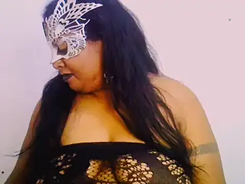 Snapshot of Mysterylady143 chatting on March 16, 2025, 9:16 pm Mysterylady143 online show from March 16, 2025, 9:16 pm